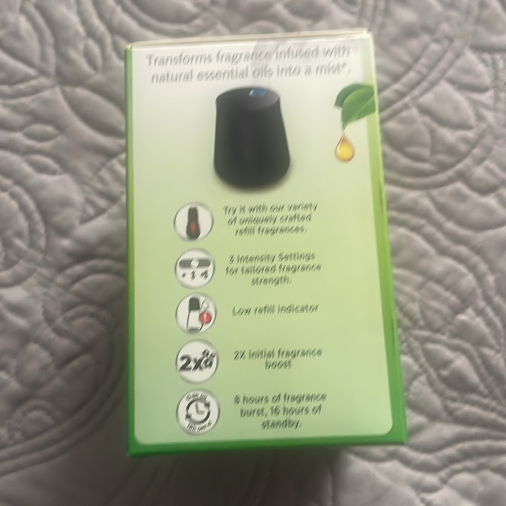 New Air Wick Essential Mist Diffuser + 2 mist refill Bundle Set - Picture 3 of 12